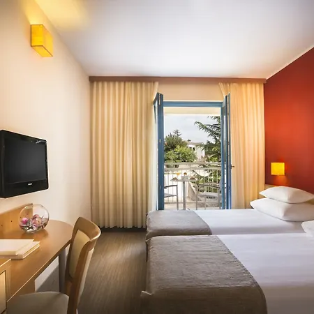 Szálloda Sunny Krk By Valamar Krk Town