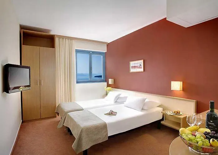 Sunny Krk By Valamar 호텔