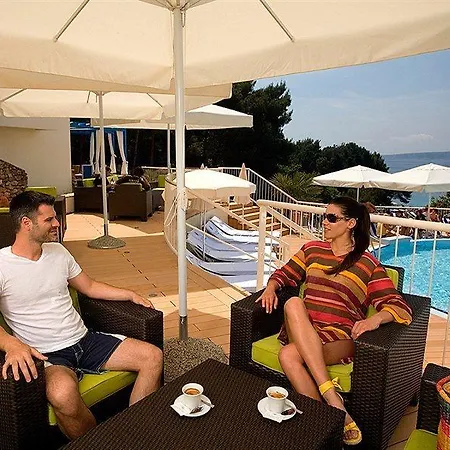 酒店 Sunny Krk By Valamar 3*