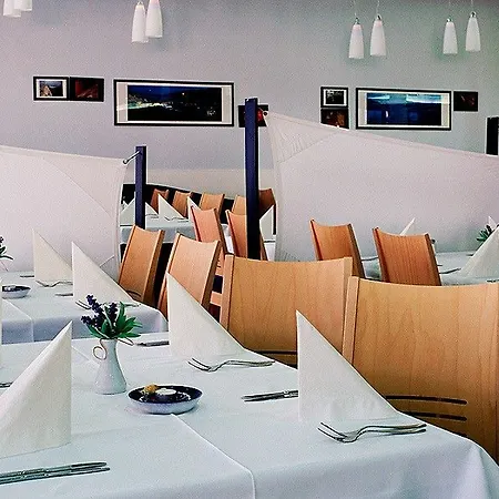 Sunny Krk By Valamar 酒店 克尔克