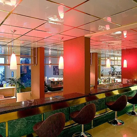 Sunny Krk By Valamar 酒店 3*